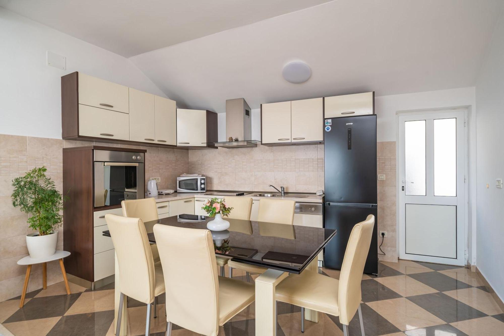 Apartments Isabora Dubrovnik Bagian luar foto
